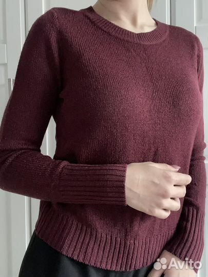 Свитер женский