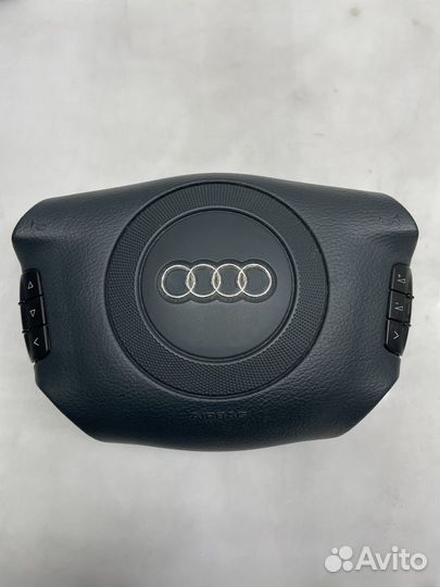 Подушка безопасности в руль Audi A6 C5