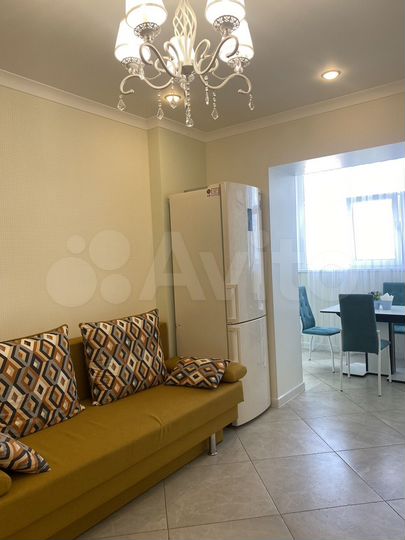 2-к. квартира, 79 м², 14/17 эт.