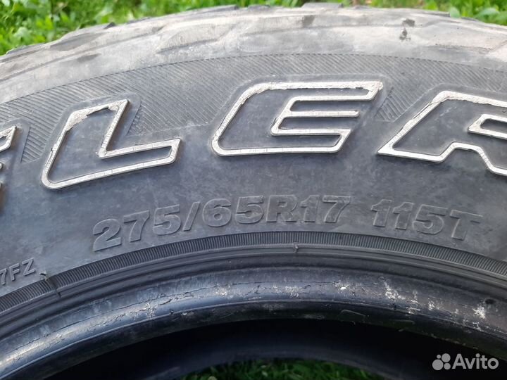 Bridgestone Dueler A/T 275/65 R17