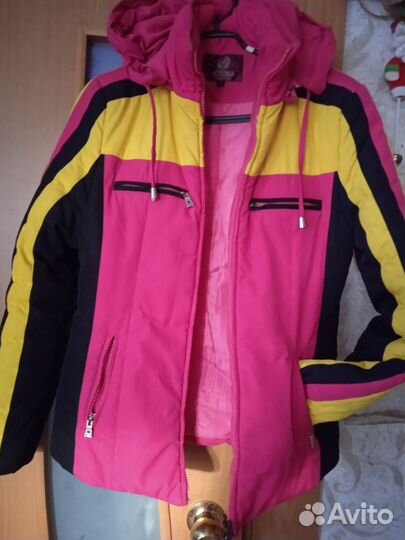 Парка женская 46 48 осень Zara