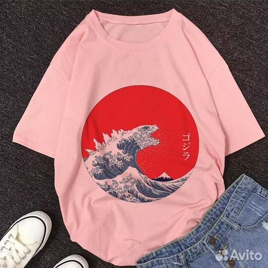 Футболка с японскими мотивами