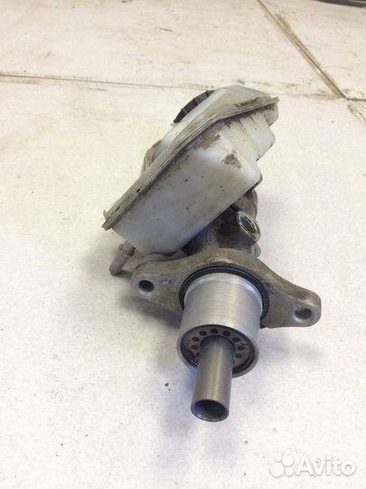 Главный тормозной цилиндр Ford Focus