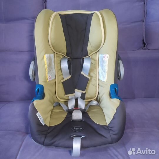 Автолюлька Автокресло Britax с базой isofix