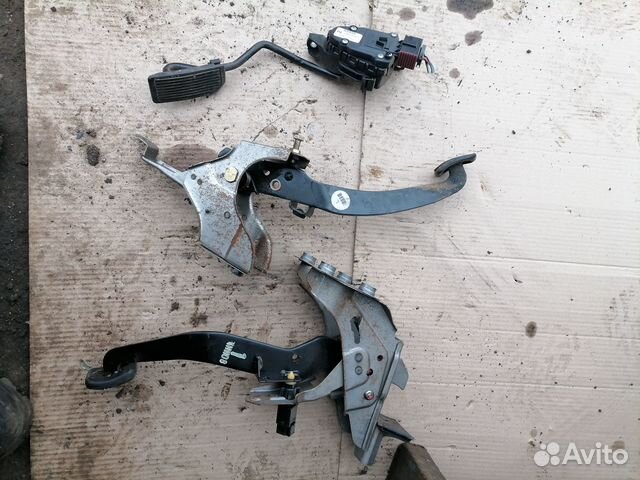 Педальный узел Ниссан Примера П12