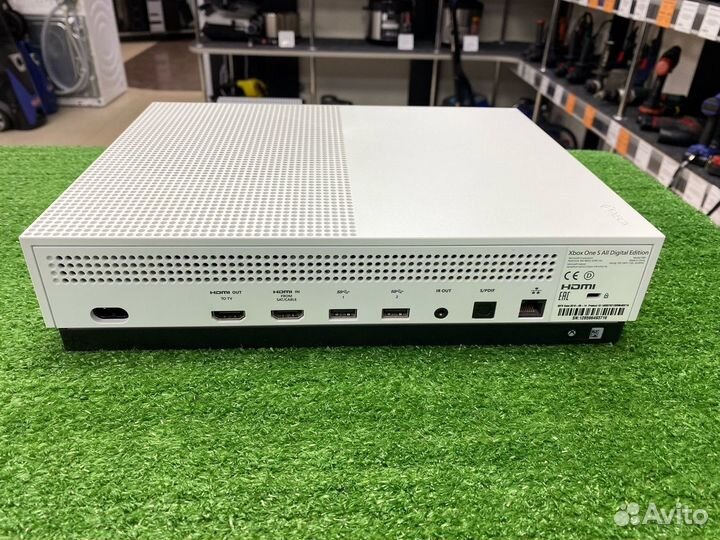 Игровая приставка Microsoft Xbox One S 1000GB