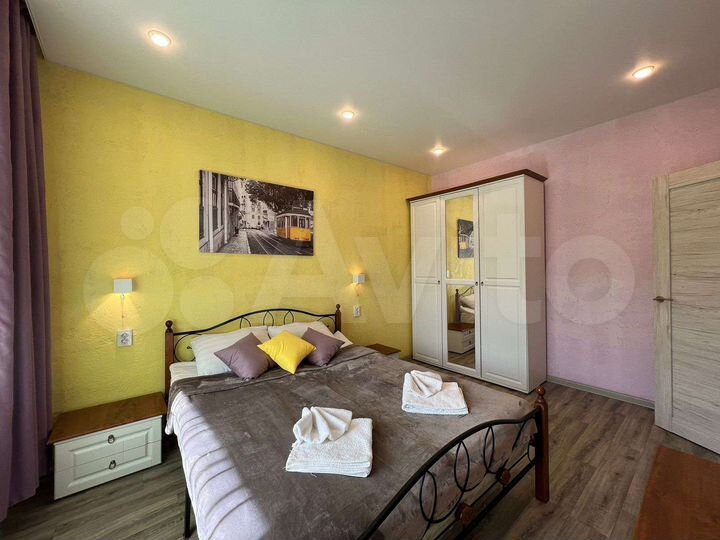 3-к. квартира, 65 м², 2/5 эт.