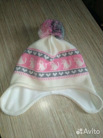 Шапочка весна на тонком мягком флисе новая 3-4