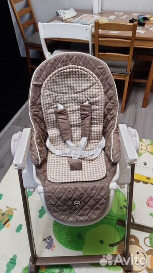 Детский стульчик для кормления happy baby Berny
