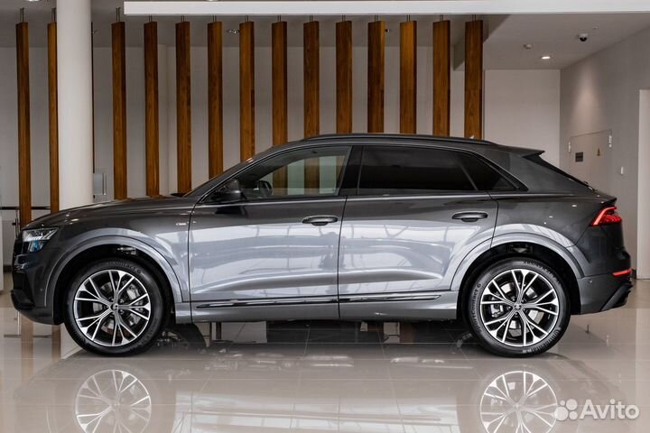Audi Q8 3.0 AT, 2023