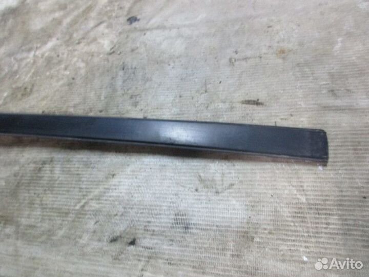 Молдинг крыши правый центральный Hyundai Santa Fe (SM) / Santa Fe Classic 2000-2012 (8725626000)