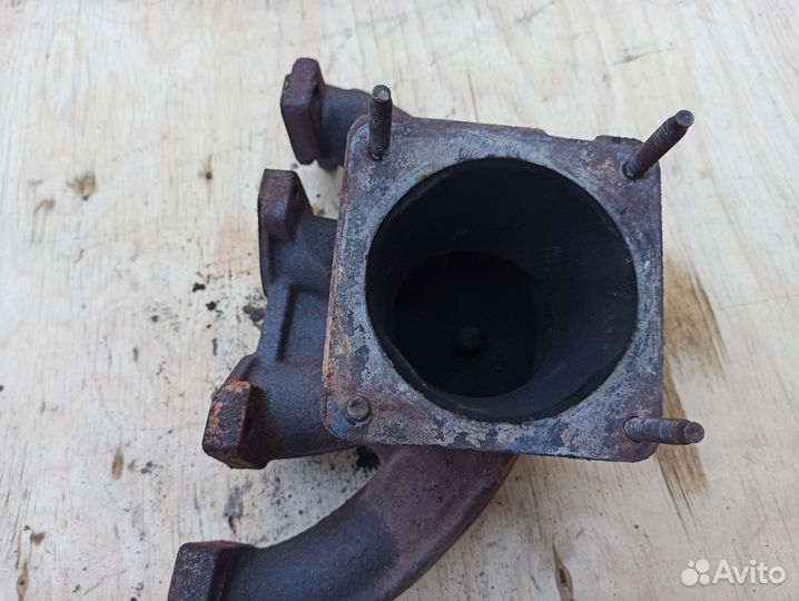 Коллектор выпускной Peugeot 206