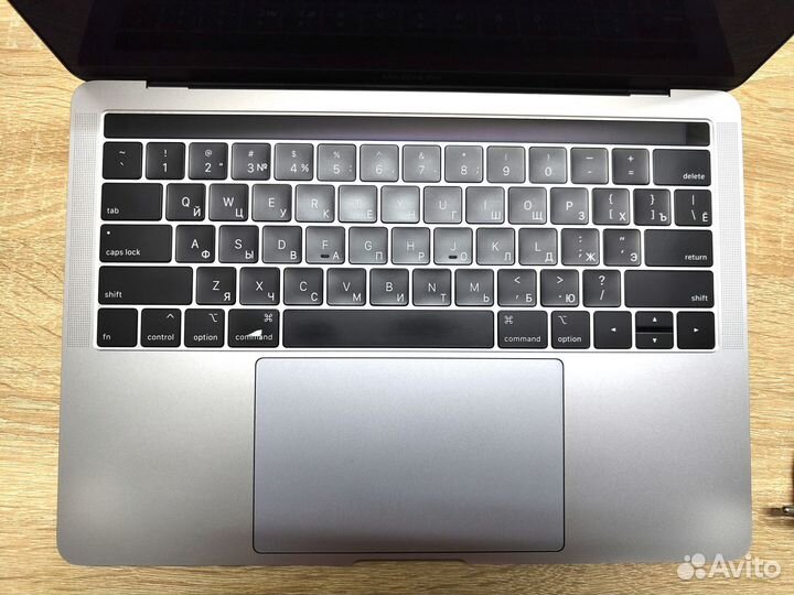 Apple MacBook Pro 13' 2018 с Touch Bar