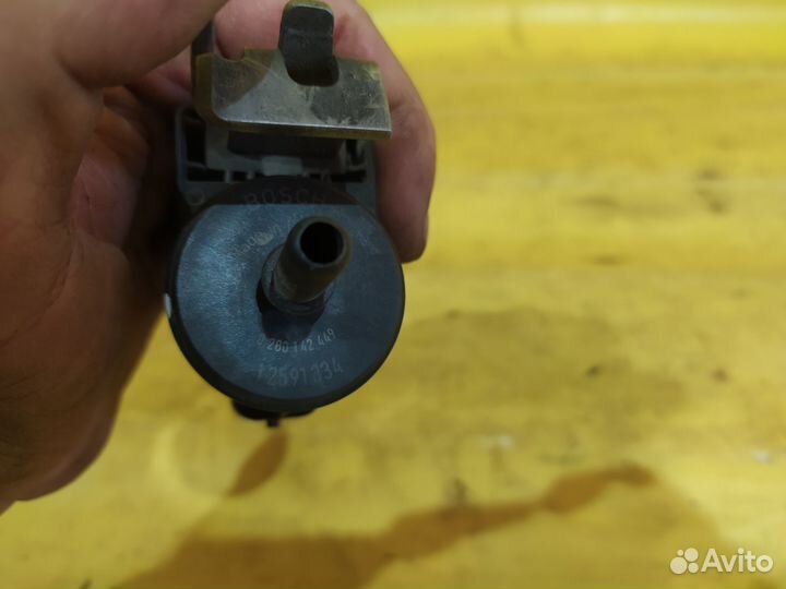 Клапан вентиляции топливного бака cadillac SRX