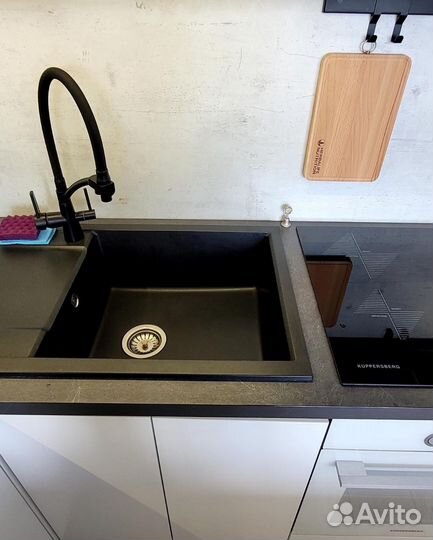 П-образный гарнитур