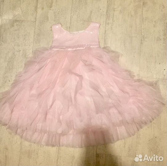 Платье нарядное розовое A&E 4 года