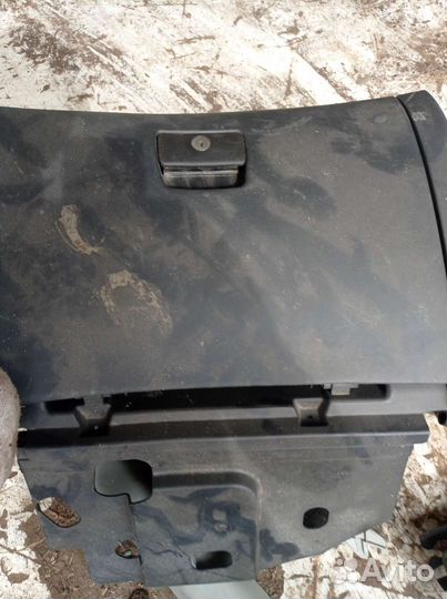 Шевроле круз бардачок