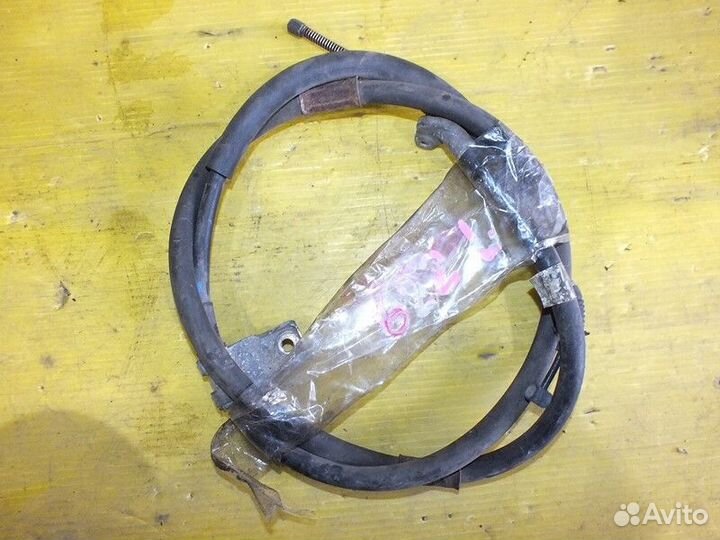 Тросик ручника