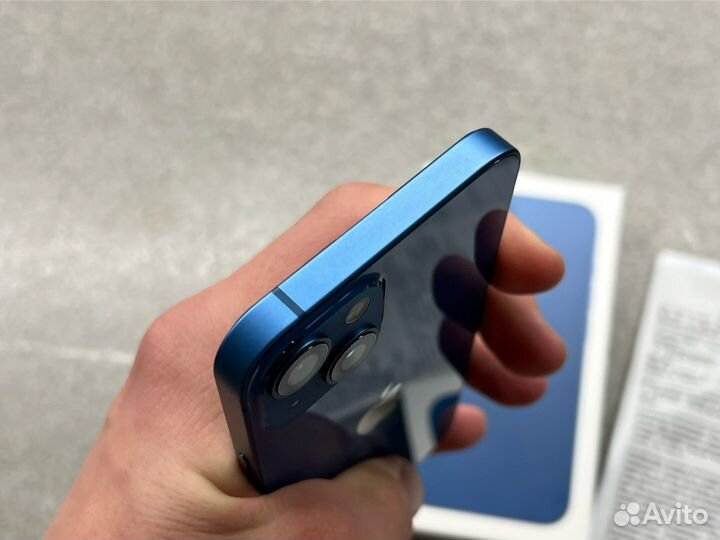iPhone 13, 256 ГБ