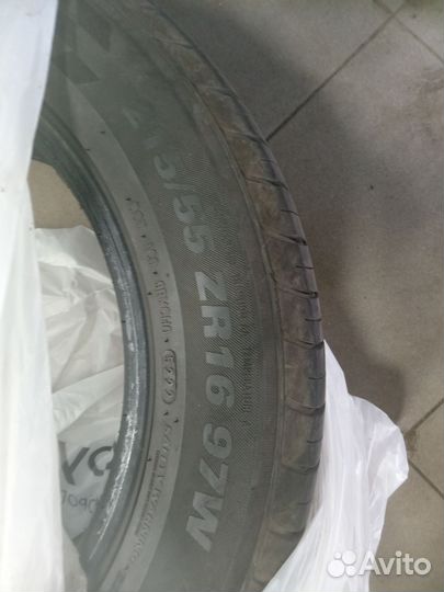 Kumho Ecsta HS52 215/55 R16