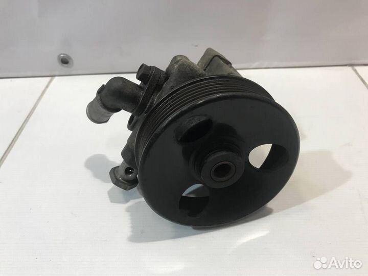 Насос гидроусилителя Chevrolet Cruze