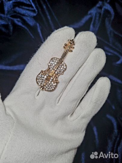 Брошь скрипка черепаха