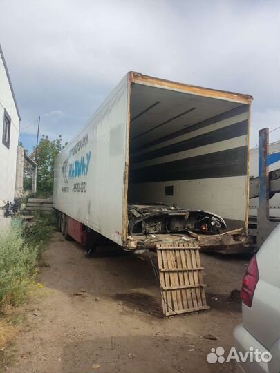 Полуприцеп рефрижератор Schmitz Cargobull SKO 24, 2000