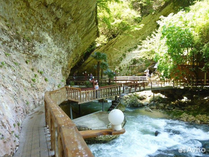 Тур по Абхазии