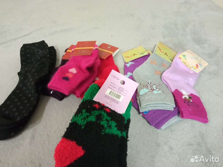 Носки женские и детские новые