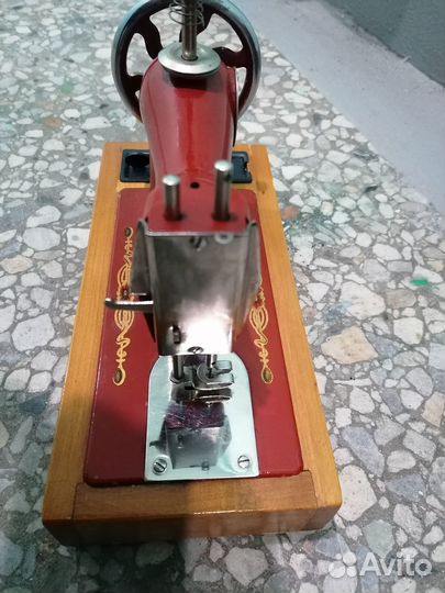 Детская швейная машинка дшм 1