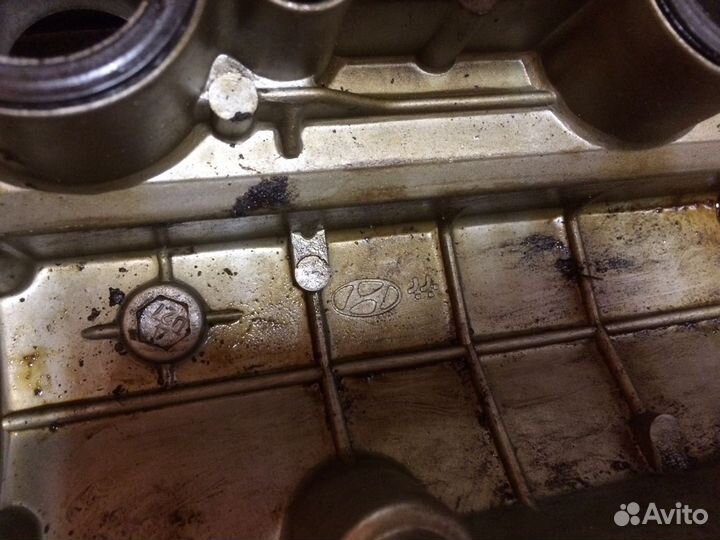 Клапанная крышка Hyundai Kia 3.5 V6