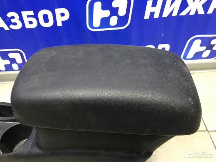 Подлокотник Mitsubishi Asx 1.6 4A92 2011