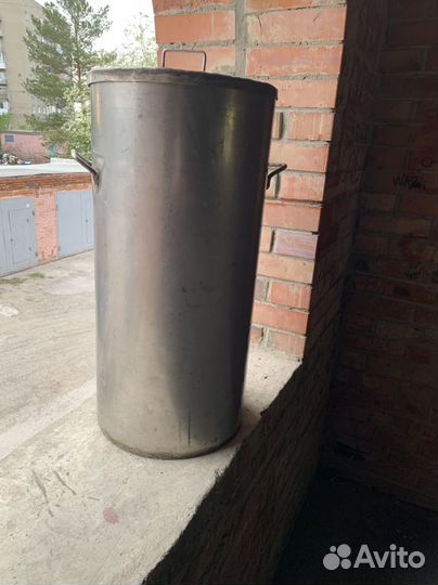 Бак из нержавейки с крышкой для воды б/у