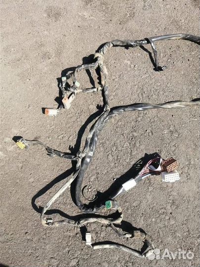 Проводка крыши кабины Scania P440