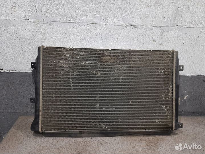 Радиатор охлаждения для 1.8 CDA Skoda Octavia A5