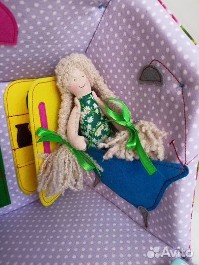 Кукольный домик