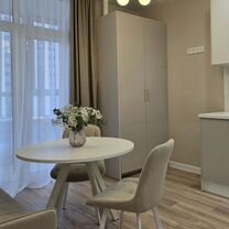 1-к. квартира, 37 м², 7/25 эт.