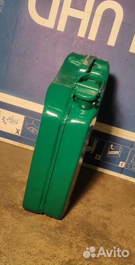 Канистра под гсм