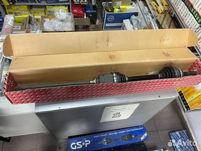 Вал приводной, передний правый Toyota Rav 4