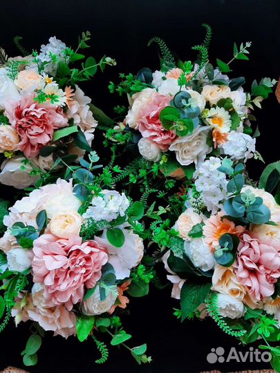 Цветочная композиция на стол