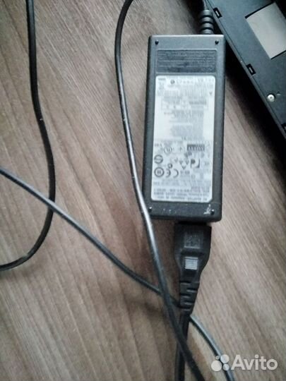 Ноутбук samsung NP300E5A