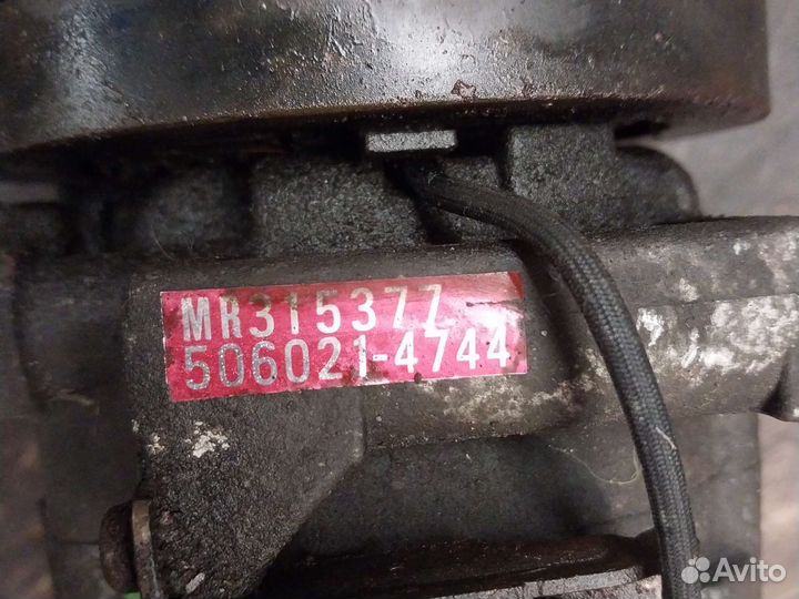 Компрессор кондиционера Mitsubishi iO