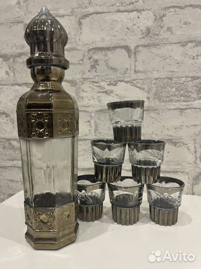 Набор (бутылка+рюмки)