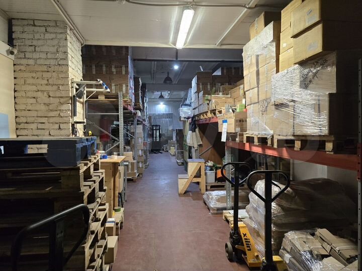 Склад, 140 м²