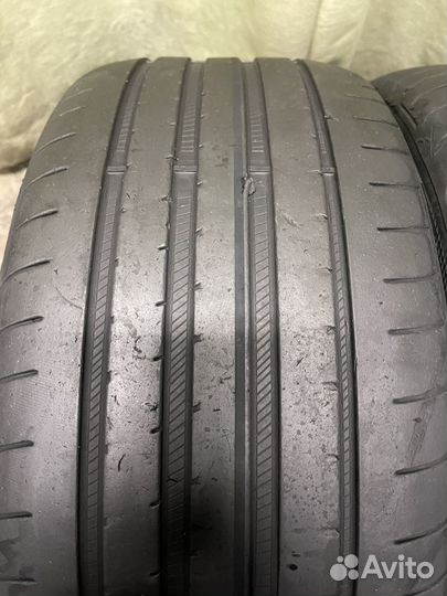 Goodyear Eagle F1 Asymmetric 3 245/40 R19 и 275/35 R19