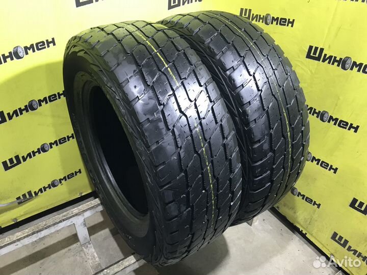 Kumho Road Venture AT61 265/65 R17