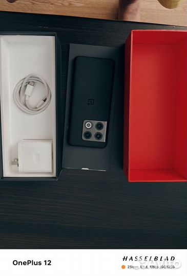 OnePlus 10 pro, 8/128 ГБ