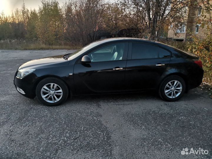 Opel Insignia 1.6 МТ, 2010, 180 000 км