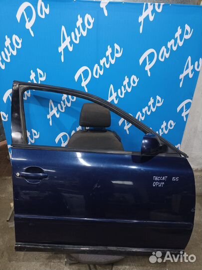 Дверь передняя правая фольцваген пассат б5 синяя