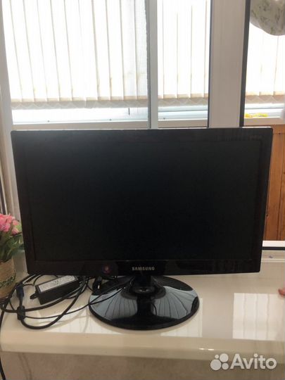 Монитор для компьютера Samsung